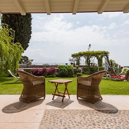 B&B Poggio Caiar Caprino Veronese Exterior foto