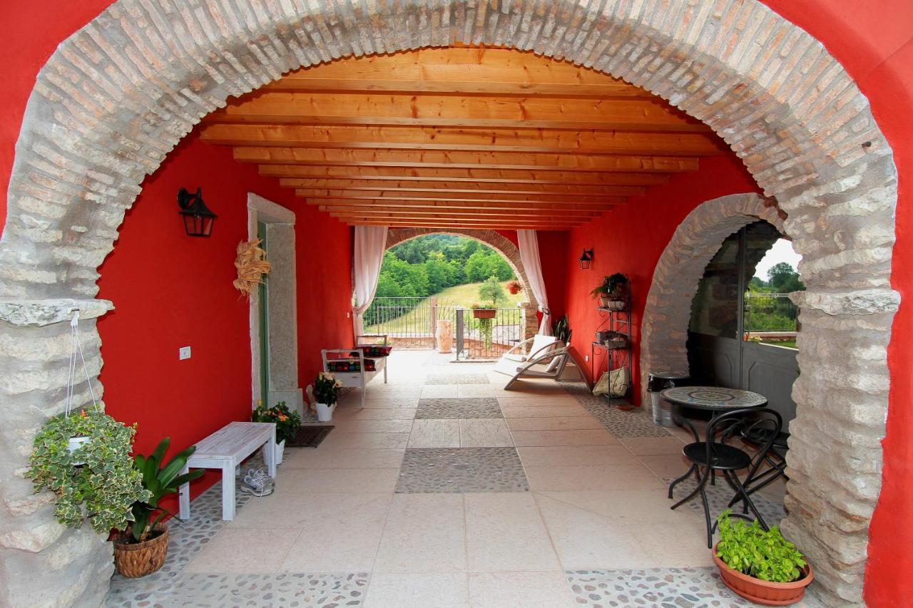 B&B Poggio Caiar Caprino Veronese Exterior foto